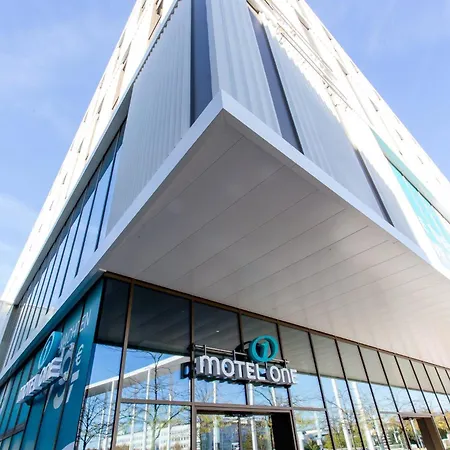One Muenchen-messe Hotel 3*